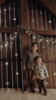 Die Weihnachtsstimmung ist schon da 🎄❤️
Nächste Woche starten endlich die Christmas Minis im Attic West – ich freu mich riesig auf all die Familien, das Lachen, das Glitzern und die kleinen Momente dazwischen ✨

#christmasminisessions #weihnachtsminis #weihnachtsfotos #atticwest #silvafernandesfotografie #bernphotographer #familienfotografin #xmasshooting #bernwest #babyfotografiebern #familienfotosbern #weihnachtszauber #minisessions2025